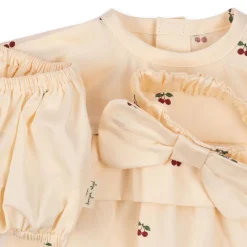 Store Konges Sløjd dukketøjsæt - cherry