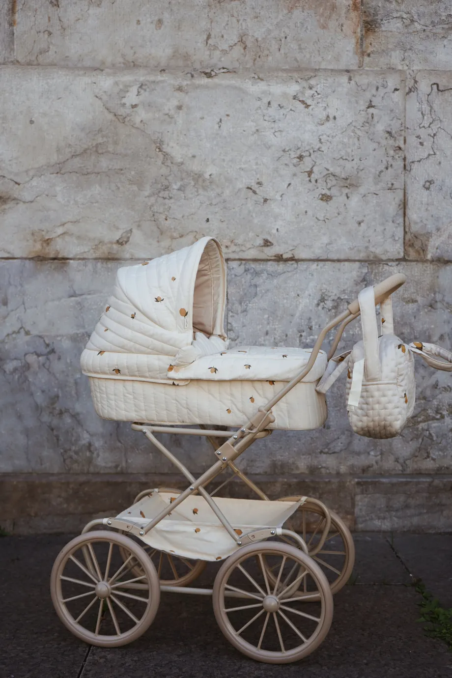 Online Konges Sløjd dukkebarnevogn - lemon