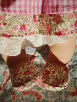 Best Konges Sløjd Dukken Gerda - multi