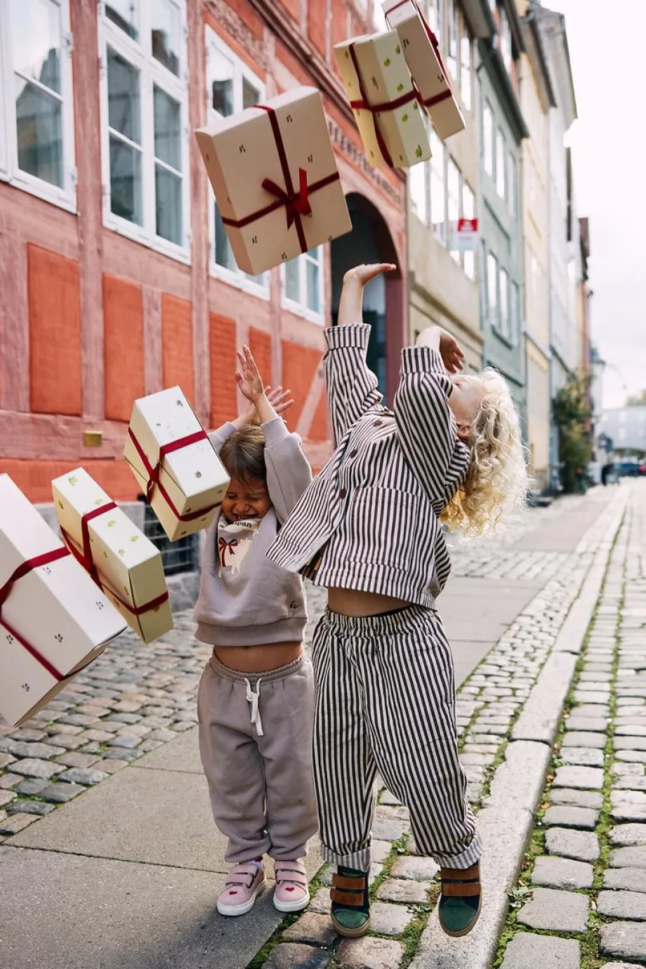 Cheap Konges Sløjd gaveæske stor - cherry