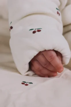 Sale Konges Sløjd køredragt med hætte - cherry