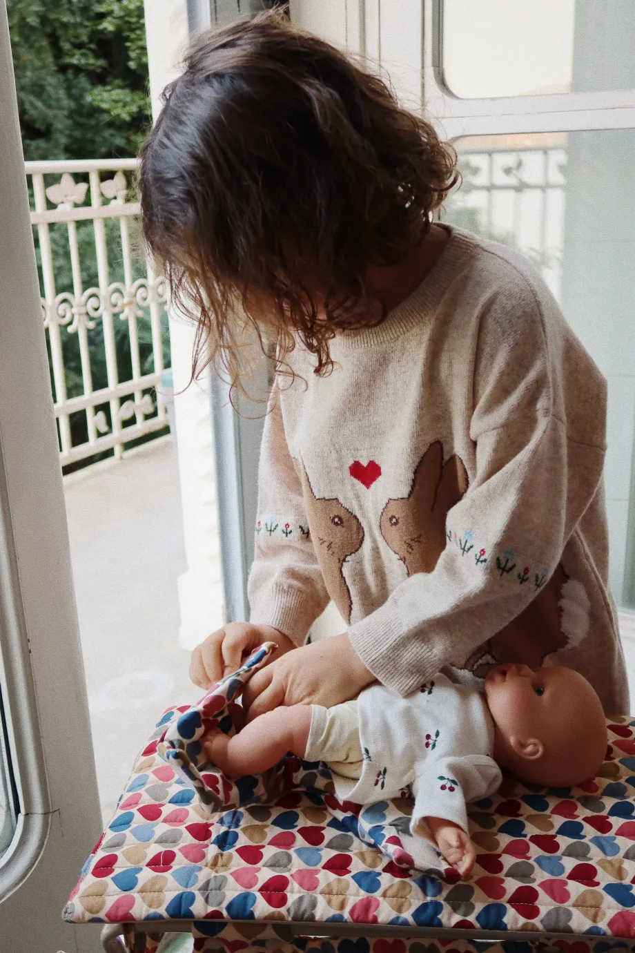 Store Konges Sløjd puslebord til dukke - COEUR BISOUS coeurbisous