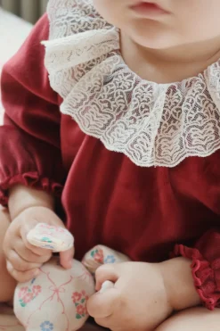 Online Konges Sløjd Venola romper - red dahlia reddahlia